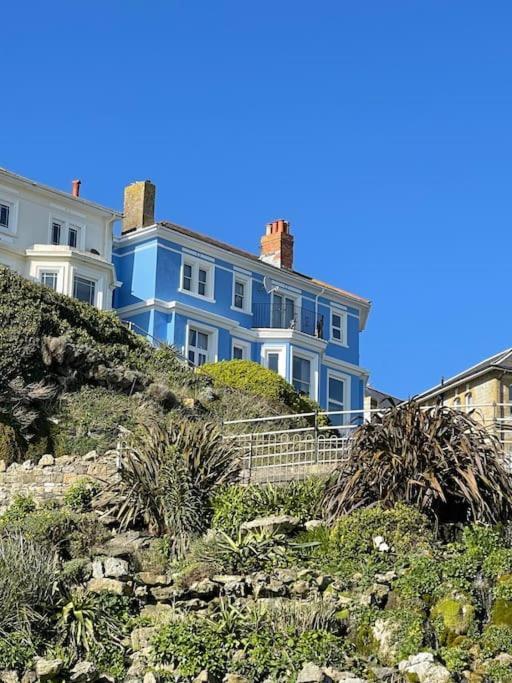 Top Deck - Fresh, Stylish Seaside Apartment Ventnor Bagian luar foto